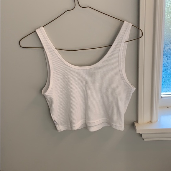 white crop tank top - Picture 2 of 2